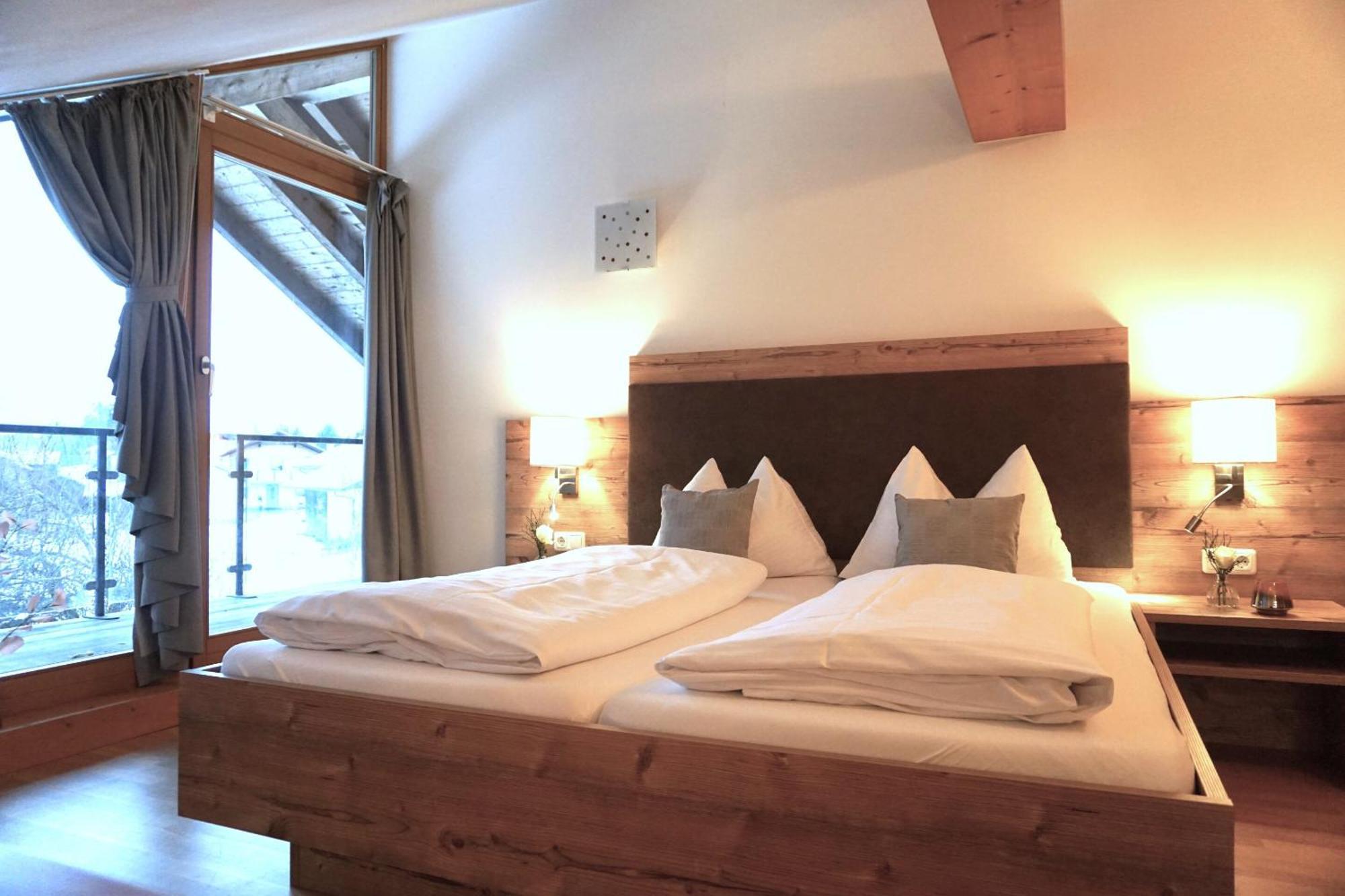 Landhotel Und Gasthof Kirchberger Wildsteig Room photo